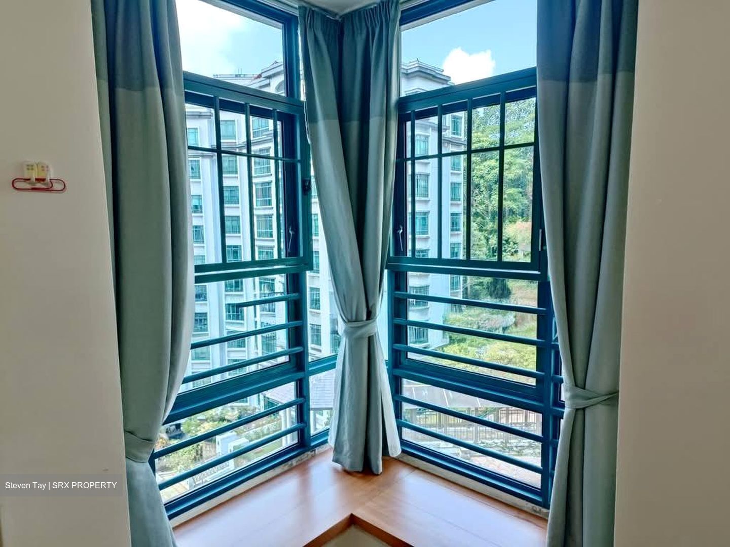 The Hillside (D21), Condominium #574246371